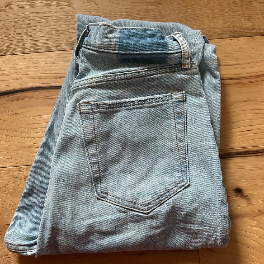 Abercrombie 90’s Straight ultra high rise curve love jeans